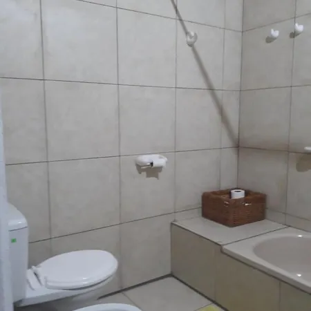 Apartamento departamentos Andrés Cipolletti Exterior foto